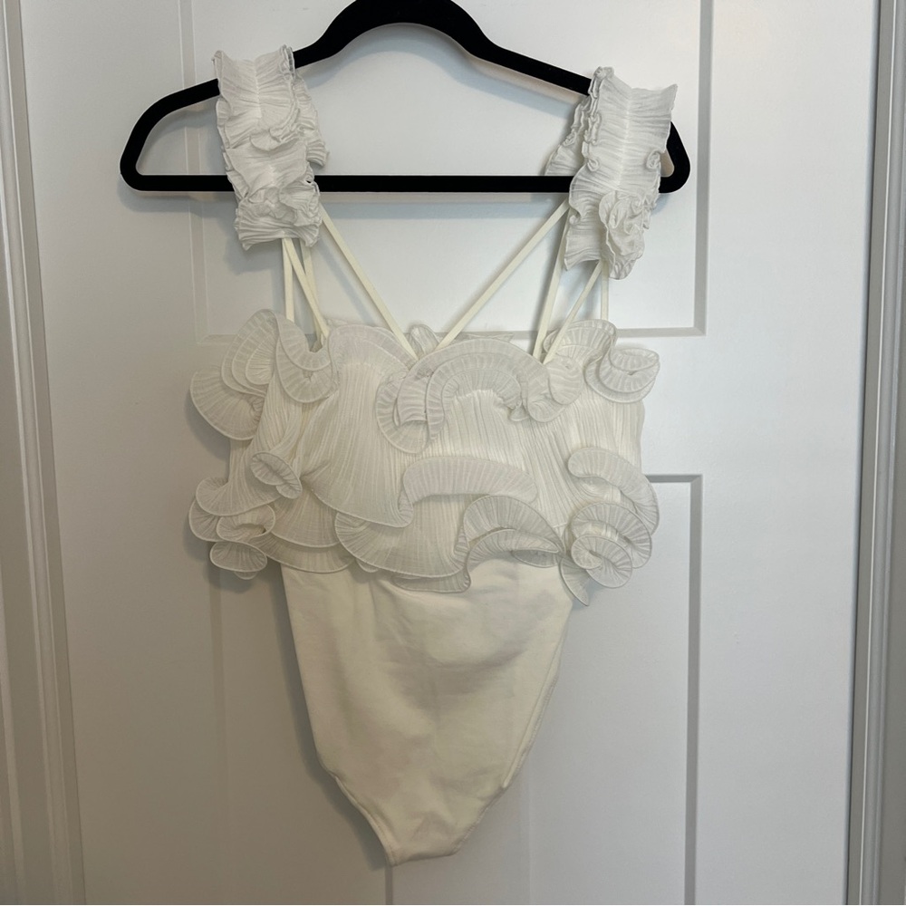 Free people cream Ruffled Bodysuit size small NWT